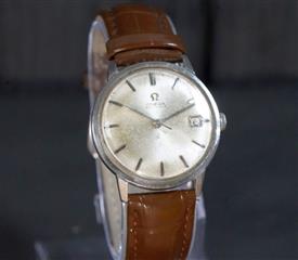 Omega Constellation 166.002 Chronometer Cal 560 Automatic SS Watch